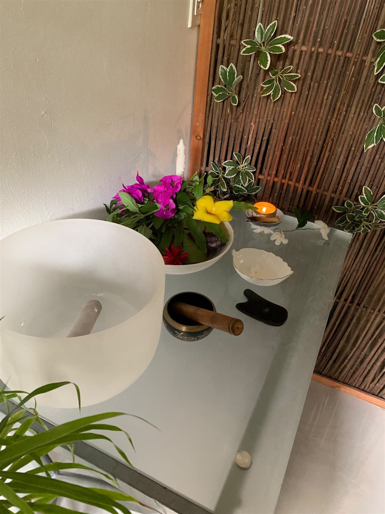 Flowers and wellness details arranged inside Vitalara