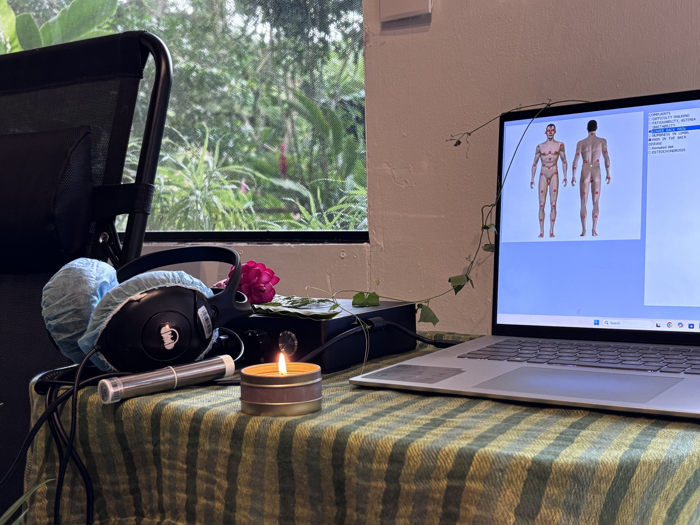 Biofeedback headset and assessment display prepared for a Vitalara session