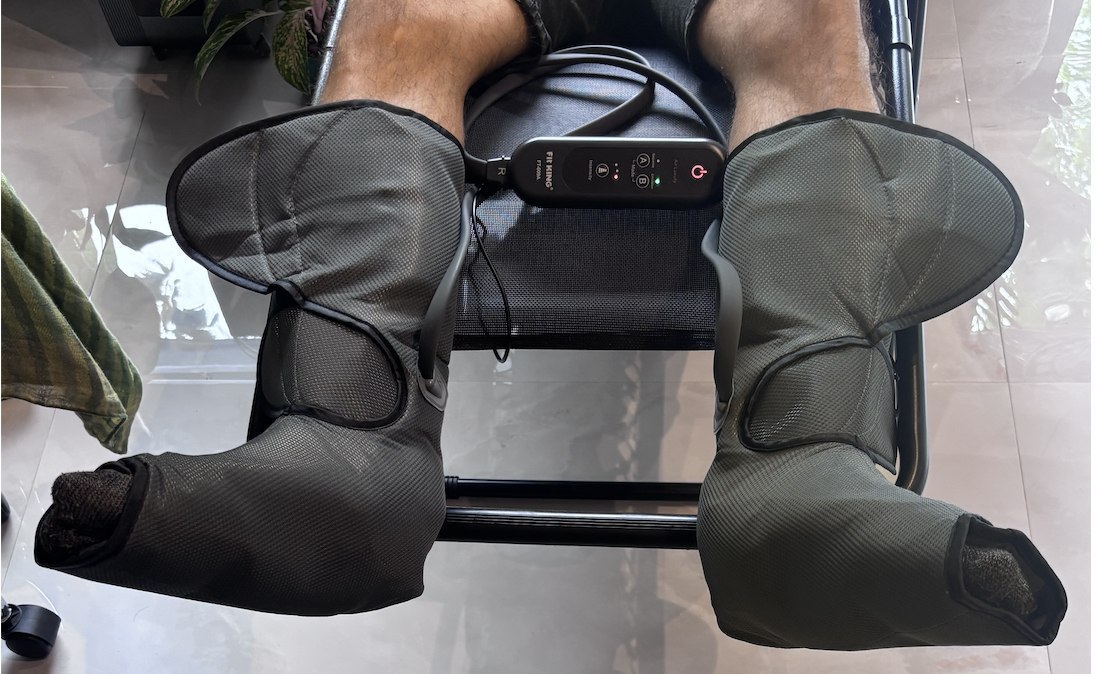 Half-Leg Pressotherapy session at Vitalara Wellness